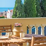 Oliviers -Agreable 2 Pieces Dans Maison Bourgeoise